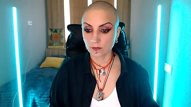 Sweet-n-Strong online show from 03-25-26, 11:38