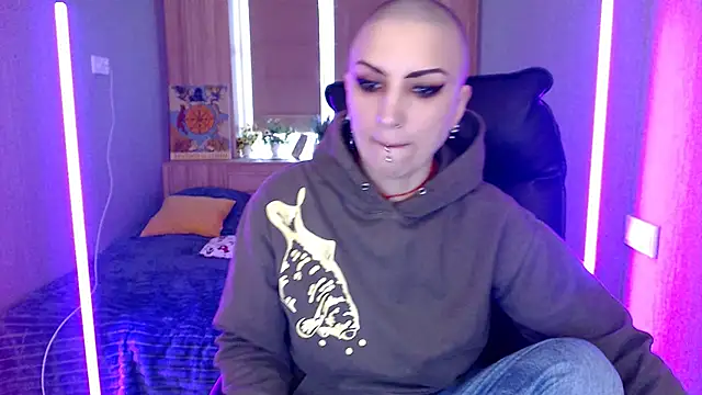 Sweet-n-Strong online show from 04-09-26, 05:18