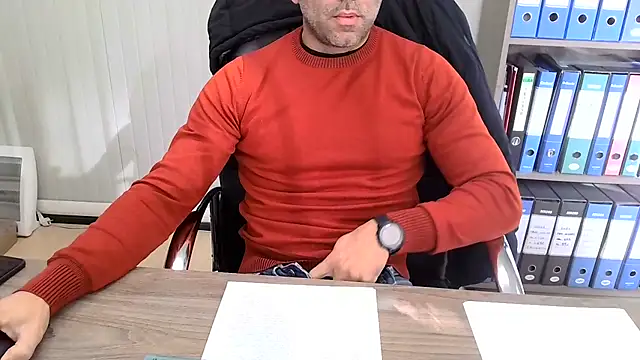 Evasionee online show from 11-26-25, 08:48