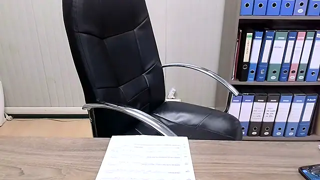 Evasionee online show from 12-18-25, 07:25