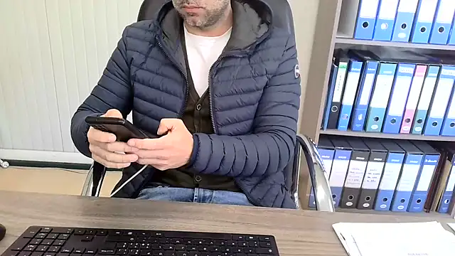 Evasionee online show from 03-25-26, 08:09