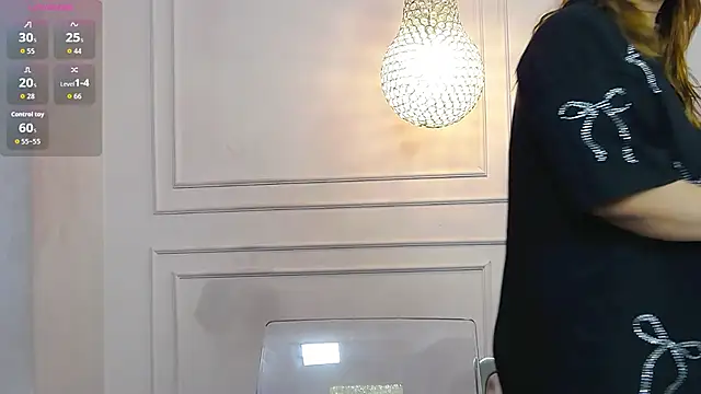 kittykelly online show from 12-15-25, 07:01