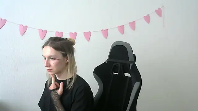 icebenz online show from 04-02-26, 12:14