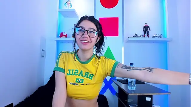 Charlotte Millers online show from 11-29-25, 09:51