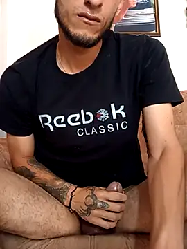 Clouer glow16 online show from 03-07-26, 04:26