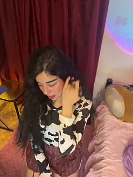 wetbyAlice online show from 04-18-26, 12:03