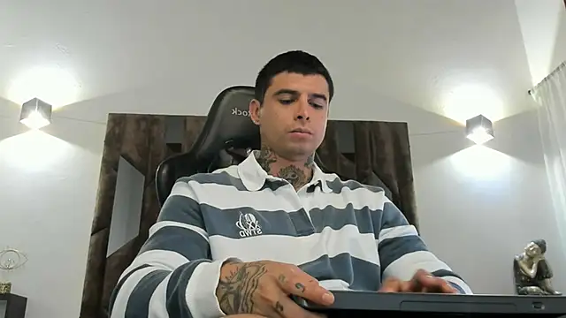 MATEO DILUCA online show from 11-28-25, 07:27