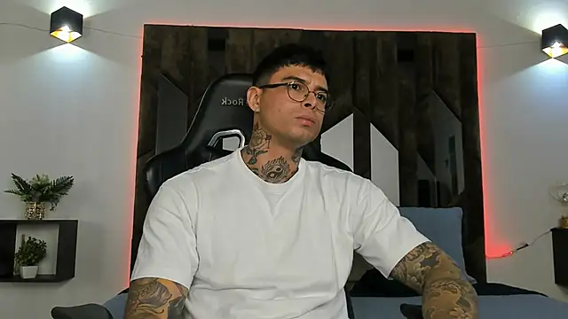 MATEO DILUCA online show from 01-13-26, 09:09