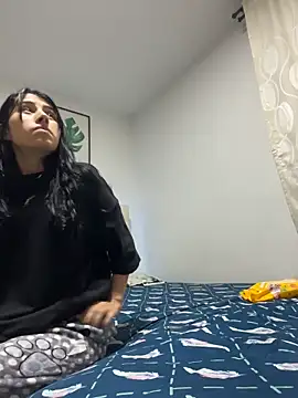 BIJOU SECRET online show from 01-18-26, 03:54