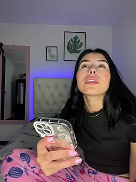 BIJOU SECRET online show from 02-21-26, 02:34