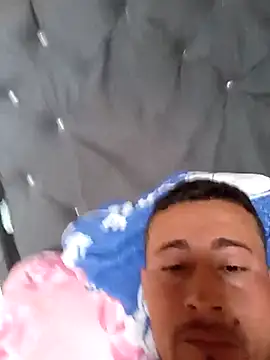 Snapshot of angel_cri chatting on 11-10-25, 03:22 angel cri online show from 11-10-25, 03:22