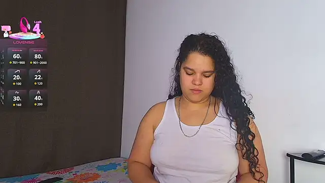 Snapshot of Kesha_rosse_ chatting on 06-22-26, 07:38 Kesha rosse online show from 06-22-26, 07:38