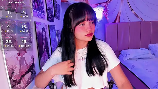 BellaGreen1 online show from 10-27-25, 08:24