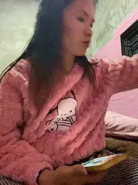 Snapshot of Yunzang chatting on 01-16-26, 01:04 Yunzang online show from 01-16-26, 01:04