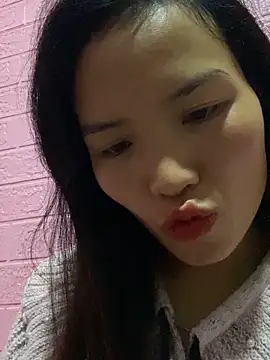 Snapshot of Yunzang chatting on 02-11-26, 04:06 Yunzang online show from 02-11-26, 04:06