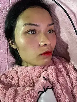 Snapshot of Yunzang chatting on 02-22-26, 03:18 Yunzang online show from 02-22-26, 03:18