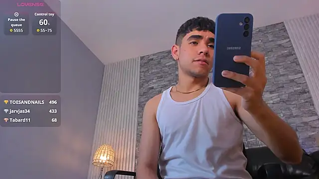 zack joness18 online show from 11-13-25, 05:28