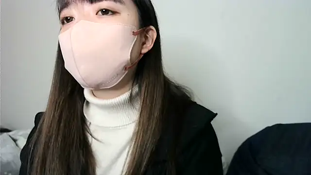 yua chan00 online show from 11-18-25, 01:48