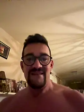 Gentleman 36 online show from 10-26-25, 08:26