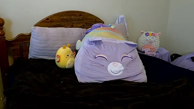 sugasunny04 online show from 04-16-26, 09:39