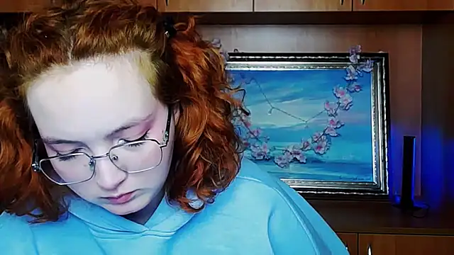 MissAriaa online show from 04-17-26, 06:16