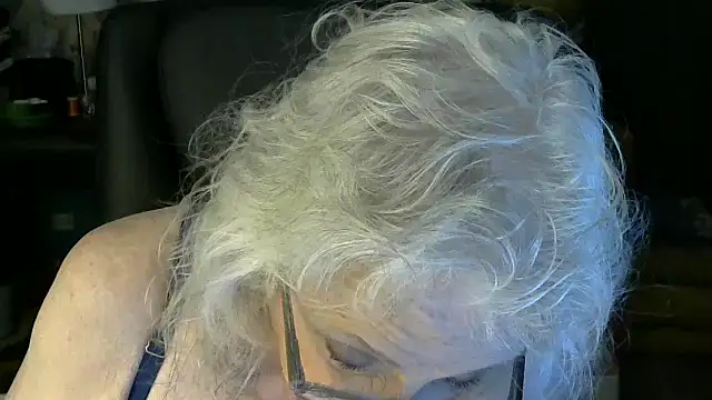 JoleneDelacroix online show from 11-19-25, 02:11