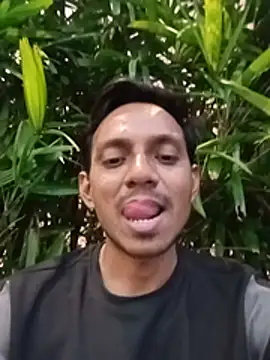 Snapshot of Blackdick_007 chatting on 07-18-26, 01:48 Blackdick 007 online show from 07-18-26, 01:48