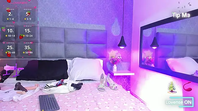 Luna Bella3 online show from 01-12-26, 11:04