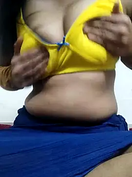 SexyBonitaaa online show from 10-29-25, 07:15