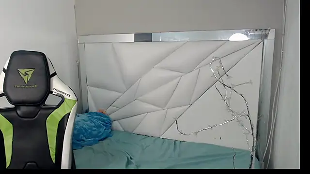 Cash G  online show from 11-16-25, 08:25