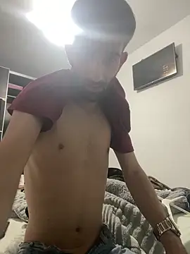 Snapshot of Dondeloquieras4 chatting on 02-14-26, 12:51 Dondeloquieras4 online show from 02-14-26, 12:51