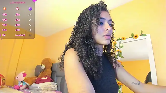 Snapshot of Keniia_rizz chatting on 06-03-26, 06:35 Keniia rizz online show from 06-03-26, 06:35