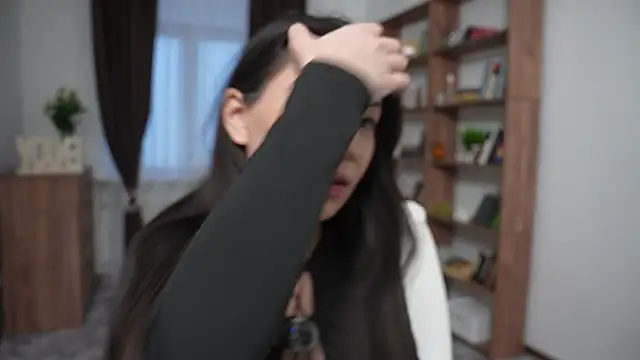 OnieClose online show from 12-21-25, 07:37