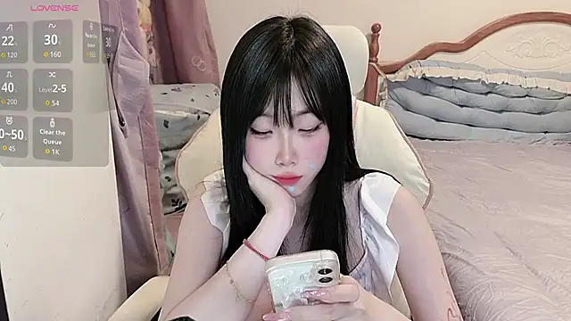 Vivian-88 online show from 05-01-26, 03:44