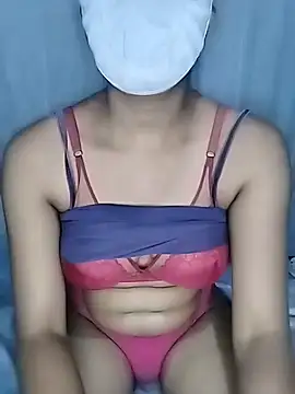 Snapshot of Cutie_Miya chatting on 02-23-26, 02:14 Cutie Miya online show from 02-23-26, 02:14