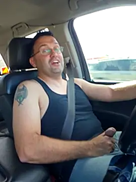 Snapshot of Latinesc chatting on 03-02-26, 09:10 Latinesc online show from 03-02-26, 09:10