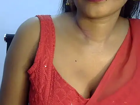 Cutie Sonam online show from 10-28-25, 06:43