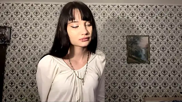 SofiaDreams09 online show from 11-25-25, 01:55