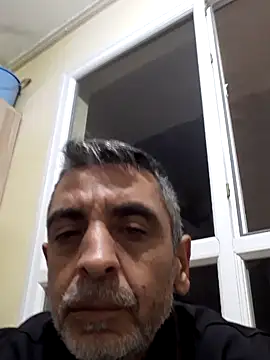 Snapshot of olgunadam7831 chatting on 10-26-25, 04:35 olgunadam7831 online show from 10-26-25, 04:35