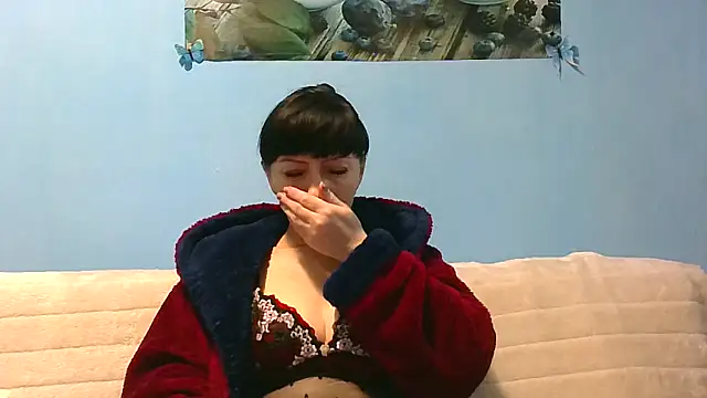 IffetLove42 online show from 05-13-26, 07:39
