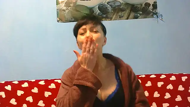 Snapshot of IffetLove42 chatting on 06-06-26, 08:52 IffetLove42 online show from 06-06-26, 08:52