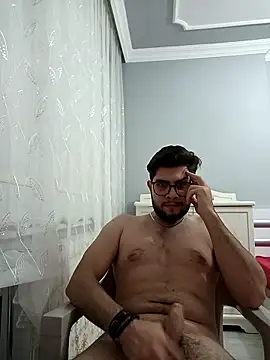 Mstfaavan64 online show from 10-29-25, 12:24