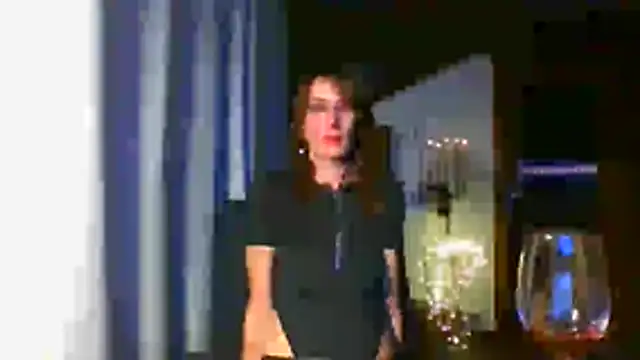 MissDyannis online show from 10-28-25, 07:16