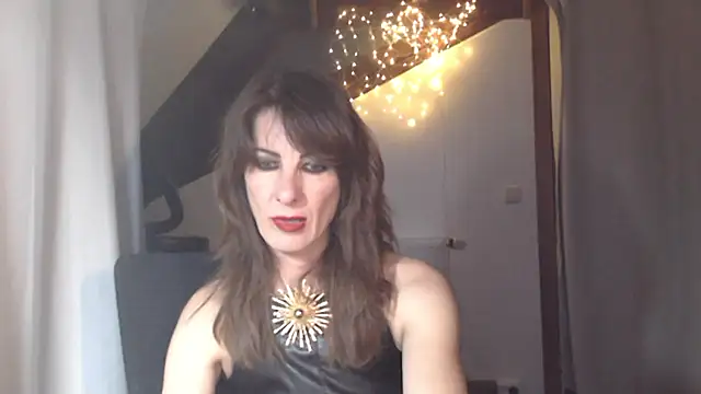 MissDyannis online show from 03-17-26, 07:17