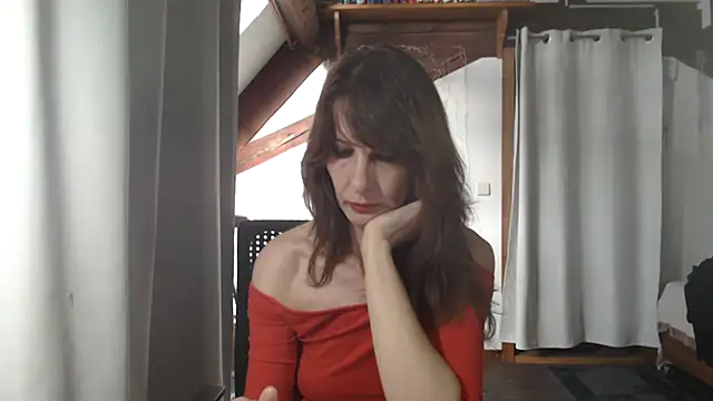 MissDyannis online show from 04-19-26, 04:39