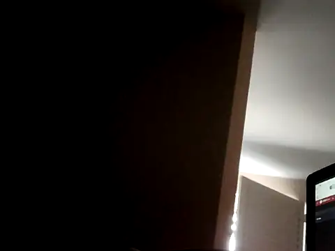 giovanift111 online show from 11-25-25, 06:19