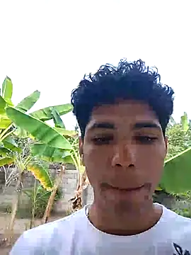 Alex Sweeting online show from 02-05-26, 04:33