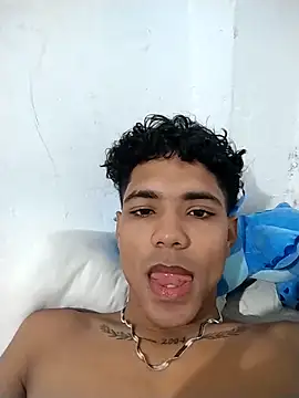 Alex Sweeting online show from 04-03-26, 06:17