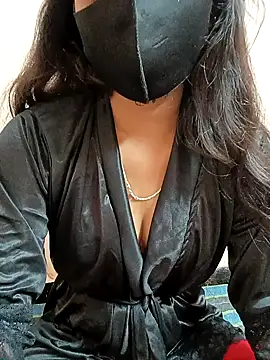 Tanisha 1 online show from 10-27-25, 05:33