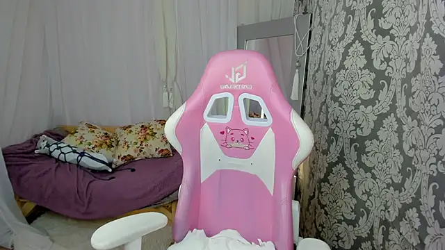 May Yam online show from 04-23-26, 01:07